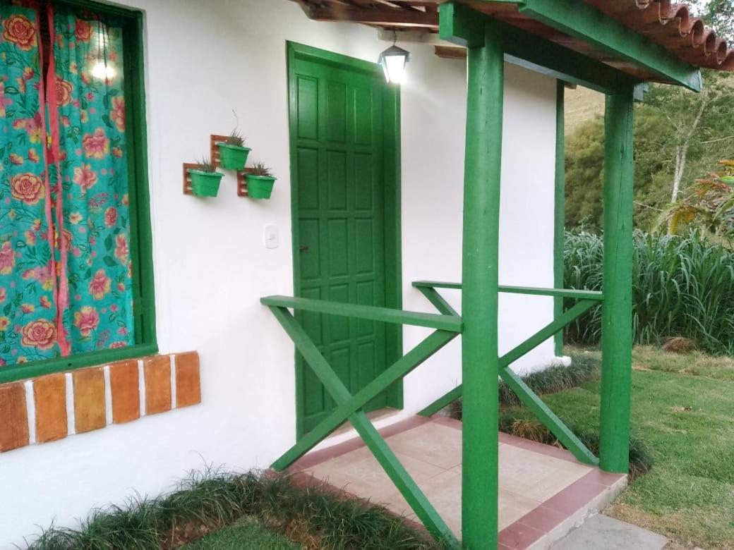 Hotel Pouso Jambo Rosa Valenca  Zewnętrze zdjęcie